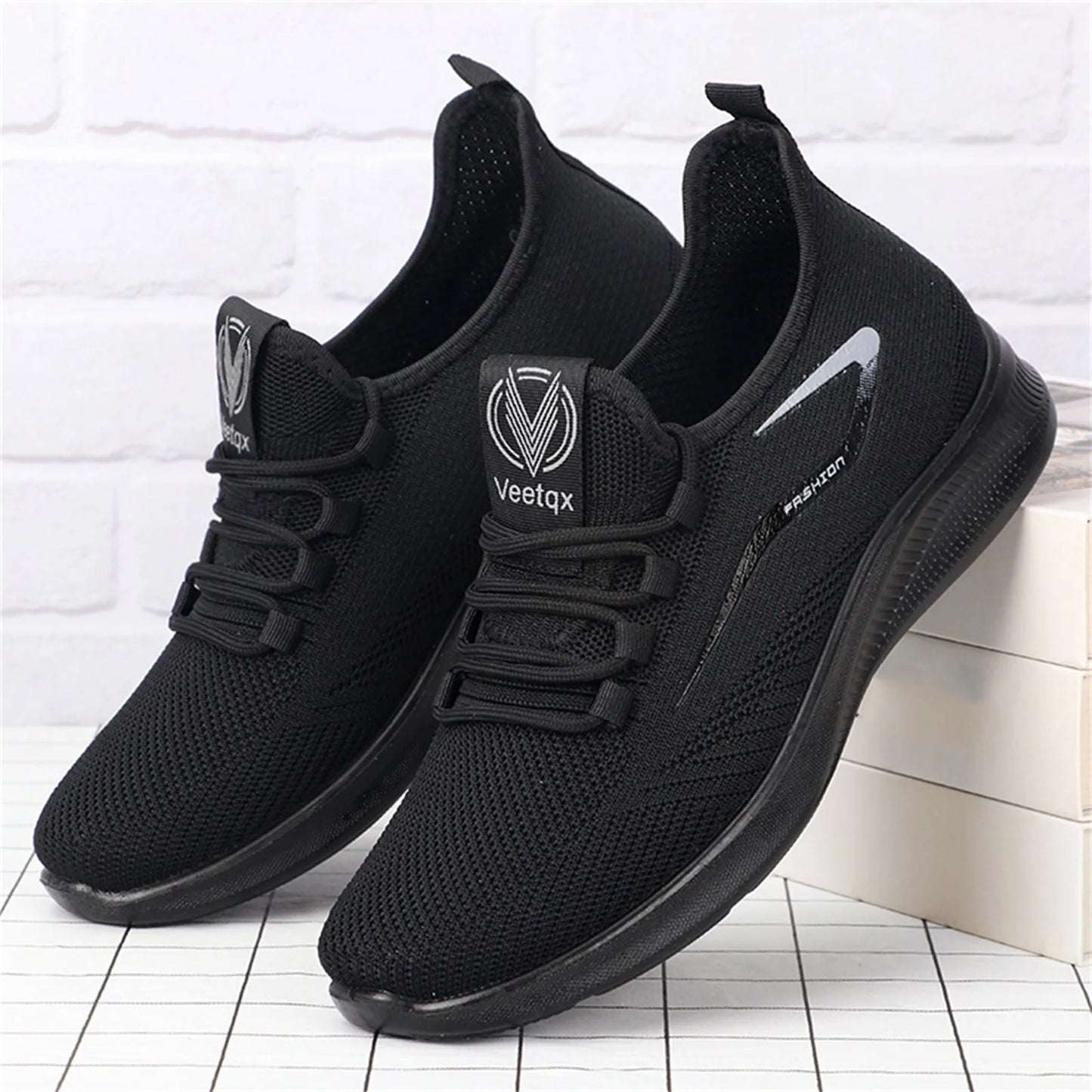 Men Sports Vulcanized Flat Bottom Light Slip On Elastic Fly Woven Mesh Breathable Casual sneakers