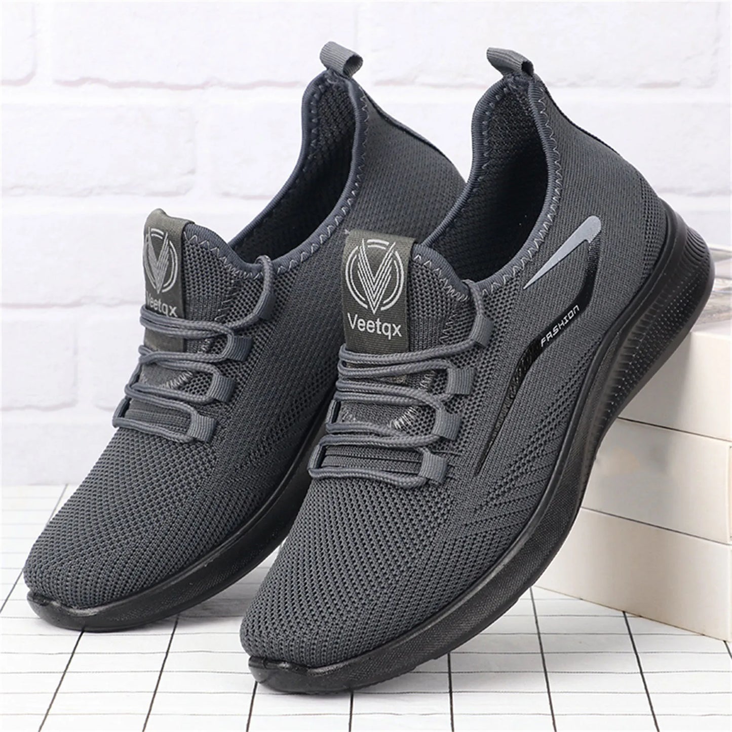 Men Sports Vulcanized Flat Bottom Light Slip On Elastic Fly Woven Mesh Breathable Casual sneakers